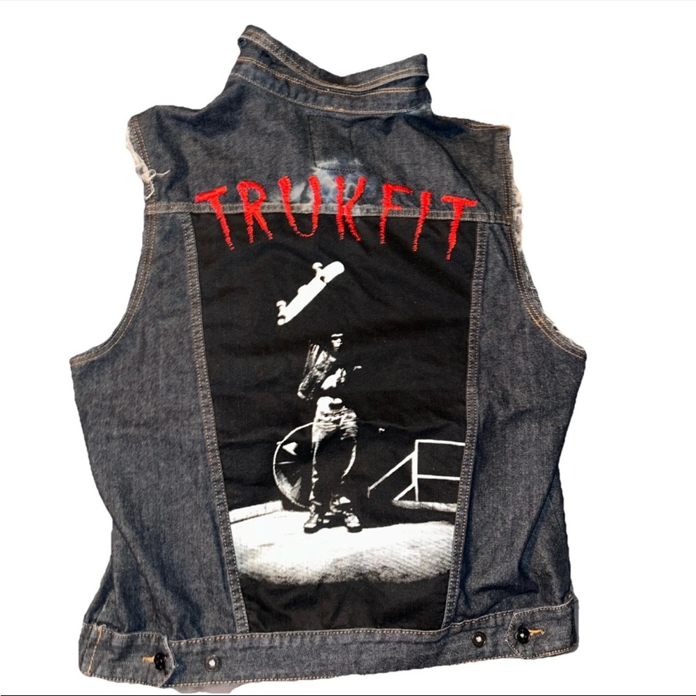 Trukfit Vest Mens Studded Denim Jean Cutoff Embroidered Skate Lil Wayne Size 3XL